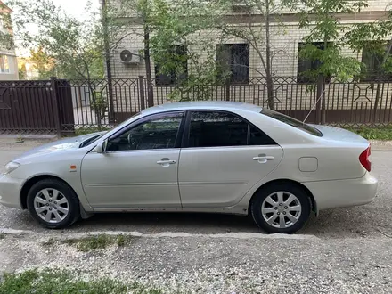 Toyota Camry 2002 года за 3 800 000 тг. в Атырау – фото 6