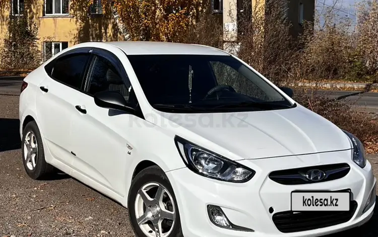 Hyundai Accent 2014 годаfor4 700 000 тг. в Усть-Каменогорск