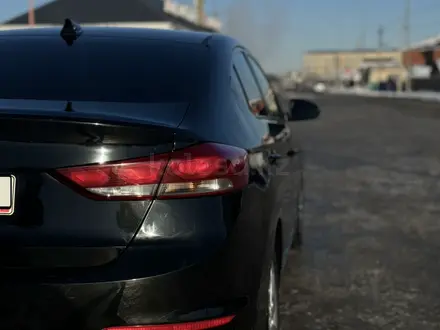 Hyundai Elantra 2017 года за 4 390 000 тг. в Атырау – фото 8