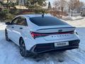 Hyundai Elantra 2024 годаfor9 700 000 тг. в Алматы – фото 7