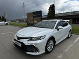 Toyota Camry 2023 года за 18 000 000 тг. в Алматы – фото 3