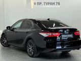 Toyota Camry Luxe 2021 годаүшін15 900 000 тг. в Астана – фото 2