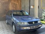 Volkswagen Passat 1995 года за 2 850 000 тг. в Шымкент – фото 4