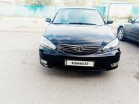 Toyota Camry 2004 года за 5 500 000 тг. в Шиели