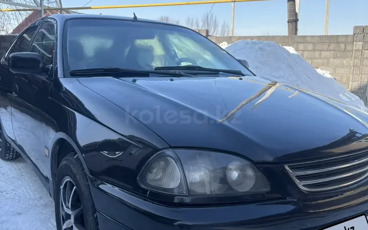 Toyota Avensis 1998 годаfor2 000 000 тг. в Алматы