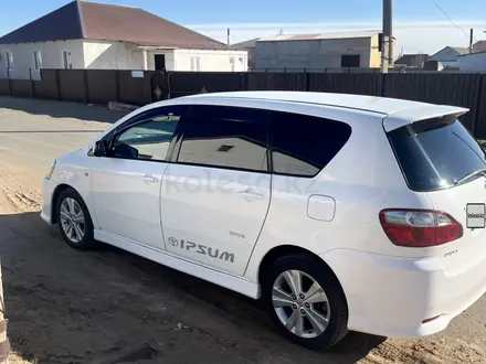 Toyota Ipsum 2005 года за 5 000 000 тг. в Атырау – фото 5
