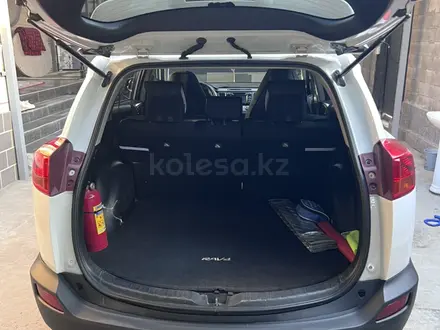 Toyota RAV4 2014 года за 8 200 000 тг. в Алматы – фото 2