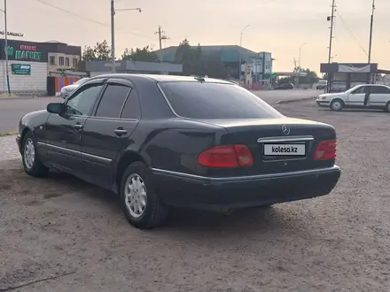 Mercedes-Benz E 230 1996 года за 2 500 000 тг. в Кулан