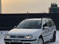 Volkswagen Golf 2001 годаfor2 900 000 тг. в Уральск – фото 2