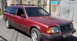 Mercedes-Benz E 220 1993 годаfor2 200 000 тг. в Шымкент
