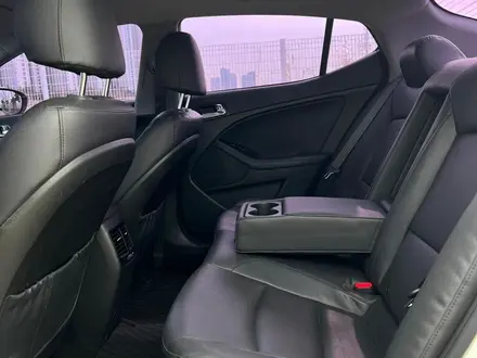 Kia K5 2013 года за 8 300 000 тг. в Алматы – фото 16