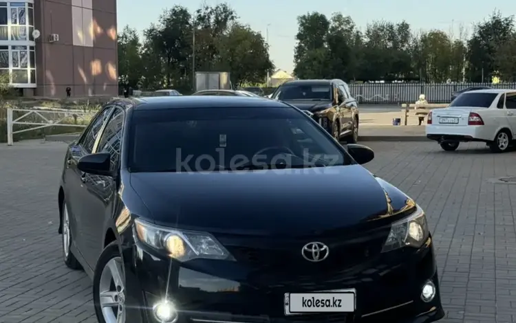 Toyota Camry 2014 года за 5 300 000 тг. в Уральск