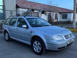 Volkswagen Jetta 2004 года за 3 700 000 тг. в Тараз – фото 2