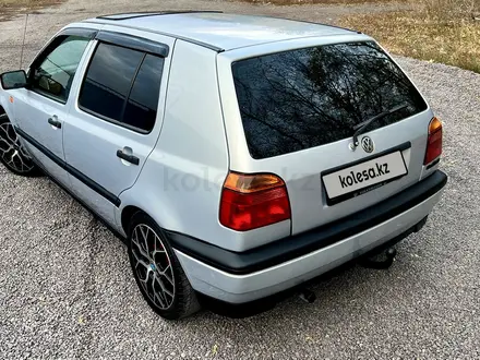 Volkswagen Golf 1994 года за 2 150 000 тг. в Караганда – фото 12