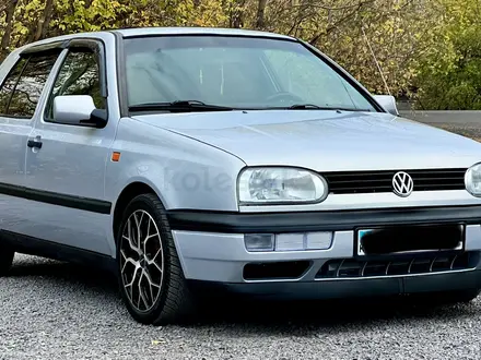 Volkswagen Golf 1994 года за 2 150 000 тг. в Караганда – фото 9