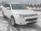 Mitsubishi Outlander 2013 годаүшін8 000 000 тг. в Астана