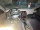 Toyota Avensis 1997 года за 1 700 000 тг. в Жезказган – фото 2