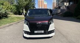 Toyota Granvia 2022 года за 48 000 000 тг. в Алматы – фото 3