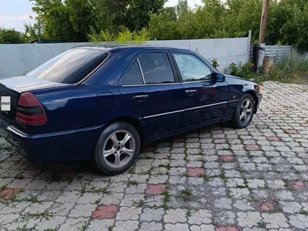 Mercedes-Benz C 180 1993 года за 1 600 000 тг. в Есик