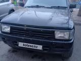 Toyota Hilux Surf 1993 годаүшін1 100 000 тг. в Павлодар