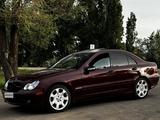 Mercedes-Benz C 230 2003 года за 3 950 000 тг. в Алматы – фото 2