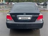 Toyota Camry 2005 года за 6 500 000 тг. в Астана – фото 2