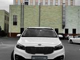 Kia Carnival 2018 года за 13 000 000 тг. в Шымкент – фото 4