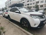 Toyota RAV4 2015 года за 9 600 000 тг. в Алматы – фото 2