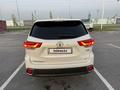 Toyota Highlander 2018 года за 19 000 000 тг. в Шымкент – фото 6