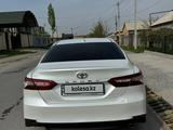 Toyota Camry 2019 года за 15 200 000 тг. в Шымкент – фото 4