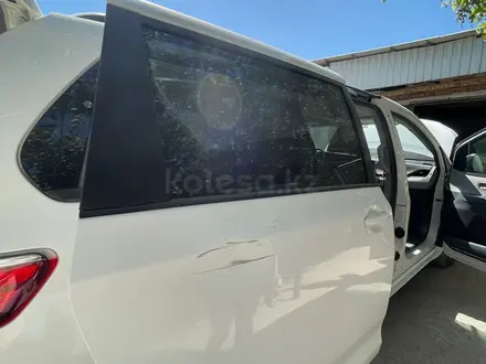 Toyota Sienna 2017 года за 13 500 000 тг. в Актау – фото 8