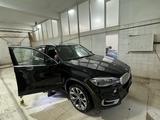 BMW X5 2016 года за 14 500 000 тг. в Уральск