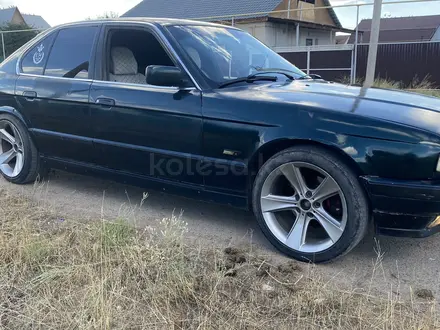 BMW 525 1992 года за 1 500 000 тг. в Алматы – фото 4