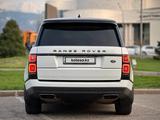 Land Rover Range Rover 2018 года за 35 000 000 тг. в Алматы – фото 5