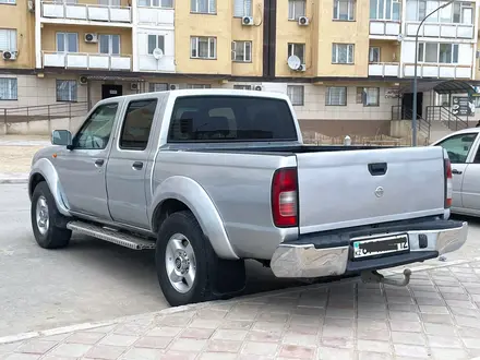 Nissan NP300 2013 года за 4 500 000 тг. в Актау – фото 2