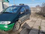 Volkswagen Sharan 1997 года за 2 100 000 тг. в Уральск – фото 2