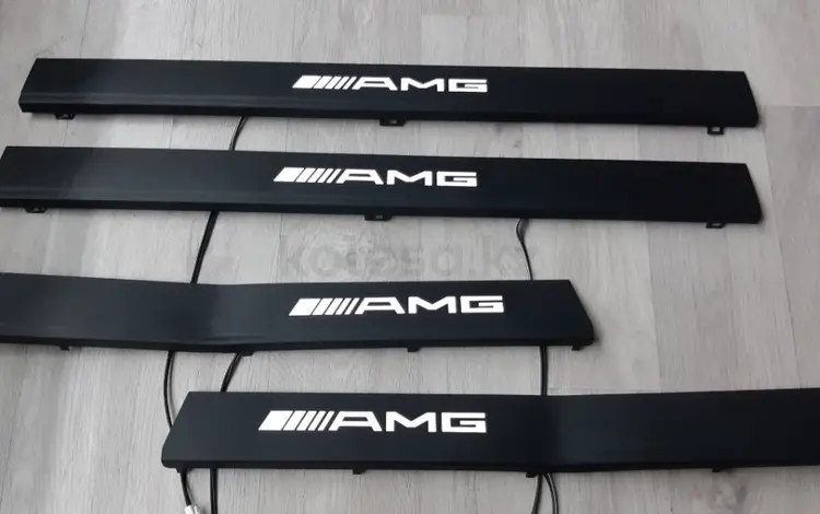 Пороги AMG с LED подсветкой для Mercedes-Benz w140 Long за 115 000 тг. в Алматы