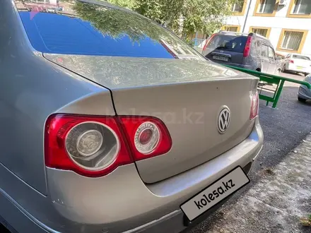 Volkswagen Passat 2006 года за 2 600 000 тг. в Астана – фото 9