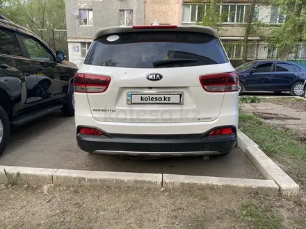 Kia Sorento 2019 года за 14 200 000 тг. в Уральск – фото 2