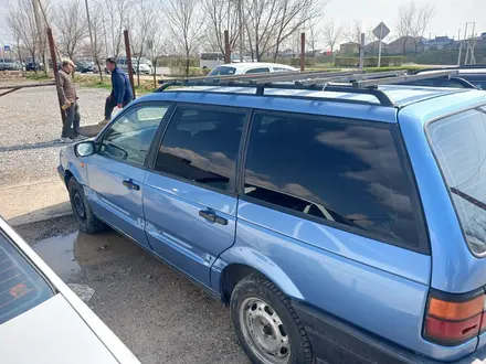 Volkswagen Passat 1993 года за 1 400 000 тг. в Шымкент – фото 2