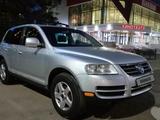 Volkswagen Touareg 2005 годаүшін4 500 000 тг. в Усть-Каменогорск