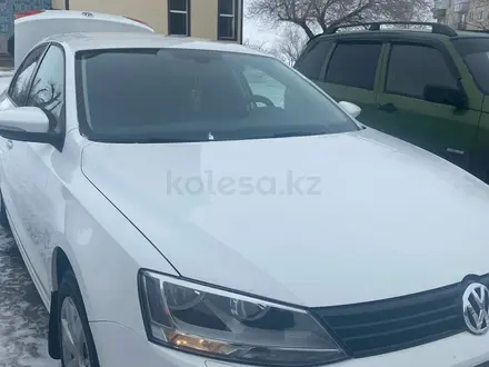 Volkswagen Jetta 2014 года за 6 500 000 тг. в Степногорск – фото 2