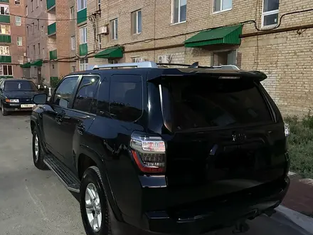 Toyota 4Runner 2017 года за 15 650 000 тг. в Актау – фото 2