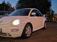 Volkswagen Beetle 2000 годаүшін2 900 000 тг. в Алматы