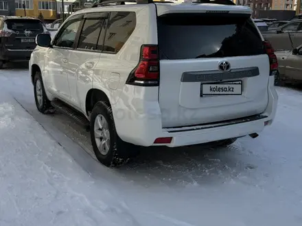 Toyota Land Cruiser Prado 2019 года за 21 000 000 тг. в Актобе – фото 5