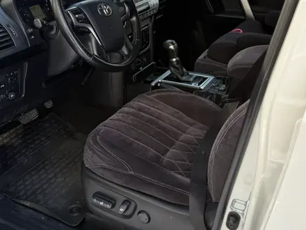 Toyota Land Cruiser Prado 2019 года за 21 000 000 тг. в Актобе – фото 6