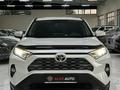Toyota RAV4 2022 года за 16 400 000 тг. в Шымкент – фото 2