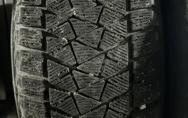 235/55/18 Bridgestone blizzak за 150 000 тг. в Алматы