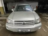 Toyota Highlander 2005 годаүшін5 950 000 тг. в Астана – фото 3