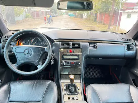 Mercedes-Benz E 230 1998 года за 1 950 000 тг. в Шу – фото 8